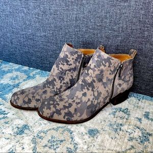 Lucky Brand Basel Ankle Bootie